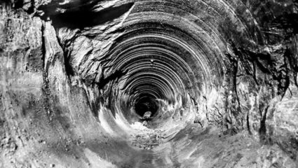12.262 μέτρα: Γιατί οι Σοβιετικοί έσκαψαν τη βαθύτερη τρύπα στον πλανήτη;
