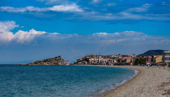 Παραλίες, φαγητό, αξιοθέατα: Το ελληνικό νησί- καταφύγιο της απλότητας για τις πιο ποιοτικές καλοκαιρινές διακοπές