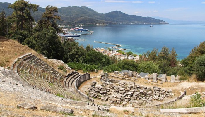 Το νησί - σμαράγδι της Ελλάδας: Η «Ριβιέρα των Βαλκανίων» που έχει ό,τι ζητήσεις, σπάει φέτος κάθε ρεκόρ κρατήσεων (Pics)