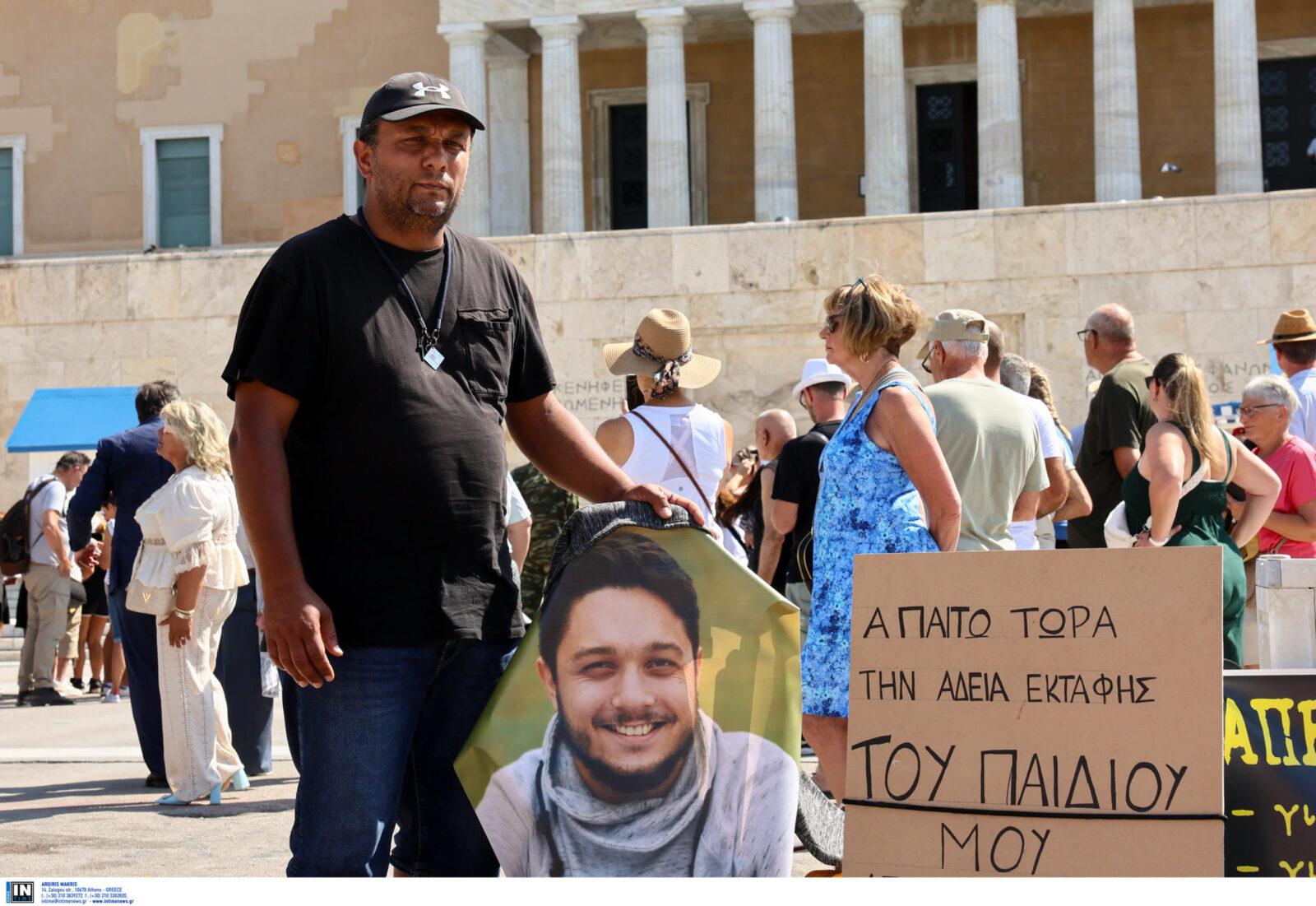 Πάνος Ρούτσι intime
