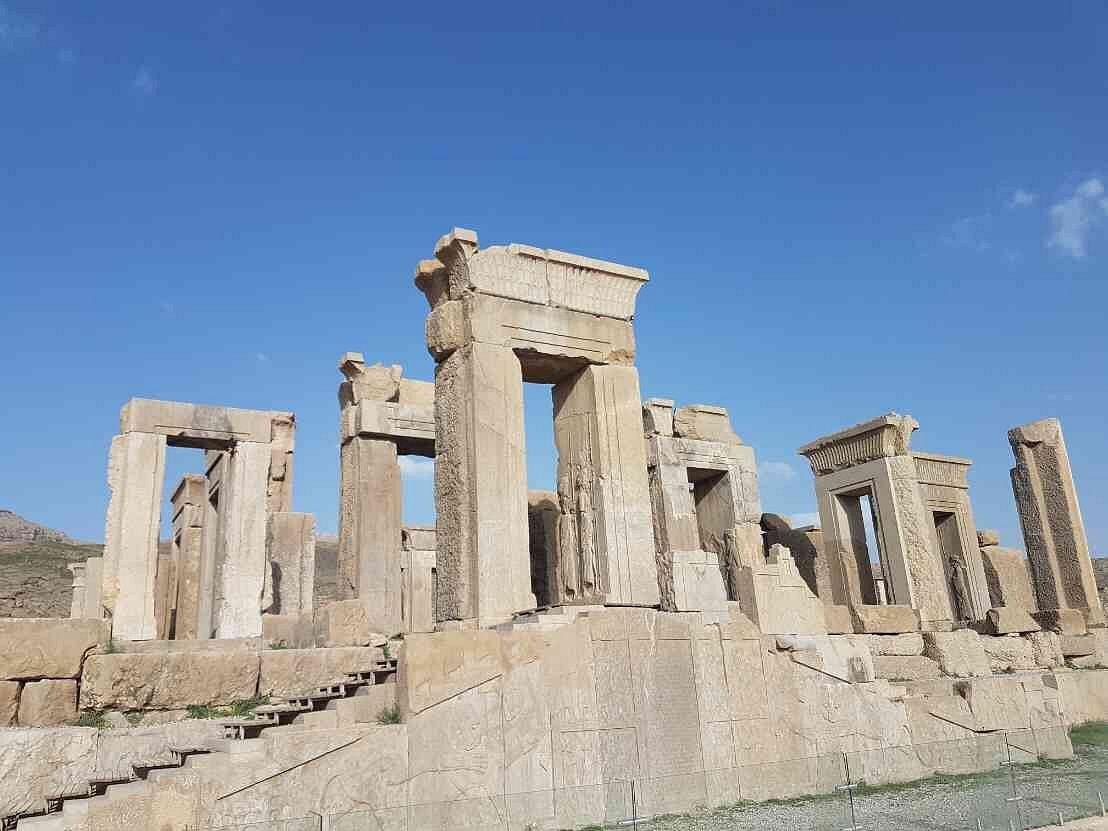 Η Περσέπολη, τελετουργική πρωτεύουσα της Περσικής Αυτοκρατορίας, βρίσκεται σήμερα σε ποια χώρα;
